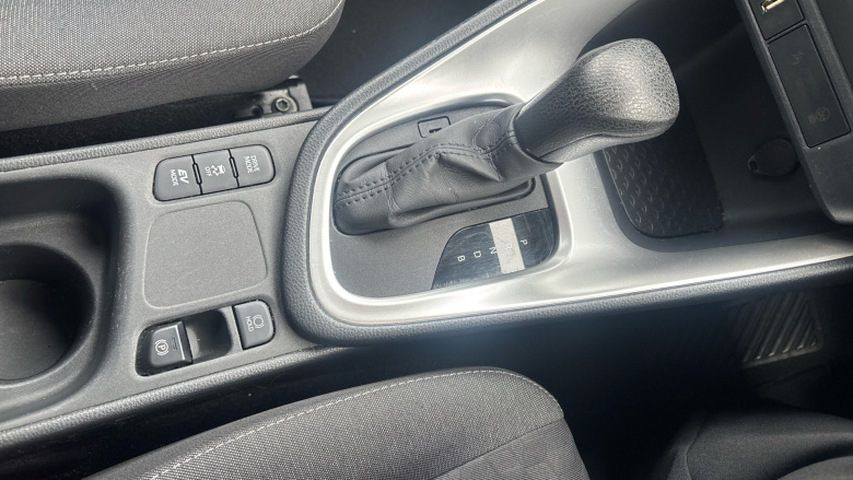 Toyota Yaris 1.5 Hybrid Icon 5dr CVT Hybrid Hatchback